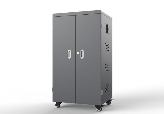 Große Kapazität 100-250V Eingang 5V 2A Ausgang 670x500x1320mm Größe Tablet-Ladeschrank USB Typ Lade-Wagen