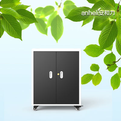 30 Bay Laptop Ladekabine mit Schlössern und Schlüsseln Kühlventilatoren und deutschen medizinischen Standardrädern